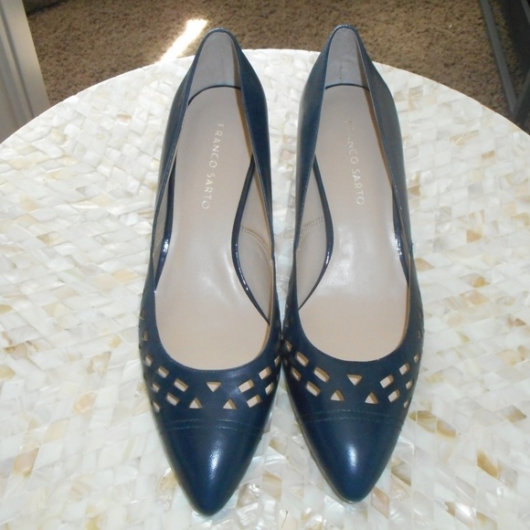 Franco Sarto Shoes - Franco Sarto navy blue heels
